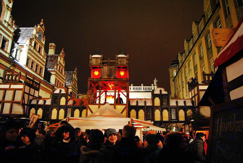 Alljährlicher Trubel auf dem Weihnachtsmarkt Alt-Leipzig am Naschmarkt - mit freundlicher Genehmigung von Andreas Schmidt / Leipziger Touristik- und Marketing GmbH