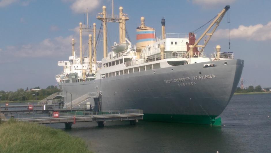 Schiffbau- und Schifffahrtsmuseum im Traditionsschiff DRESDEN der FRIEDEN-Klasse