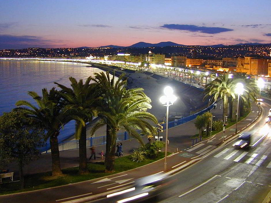 Strandpromenade von Nizza Bild von Prosag-Media auf Pixabay