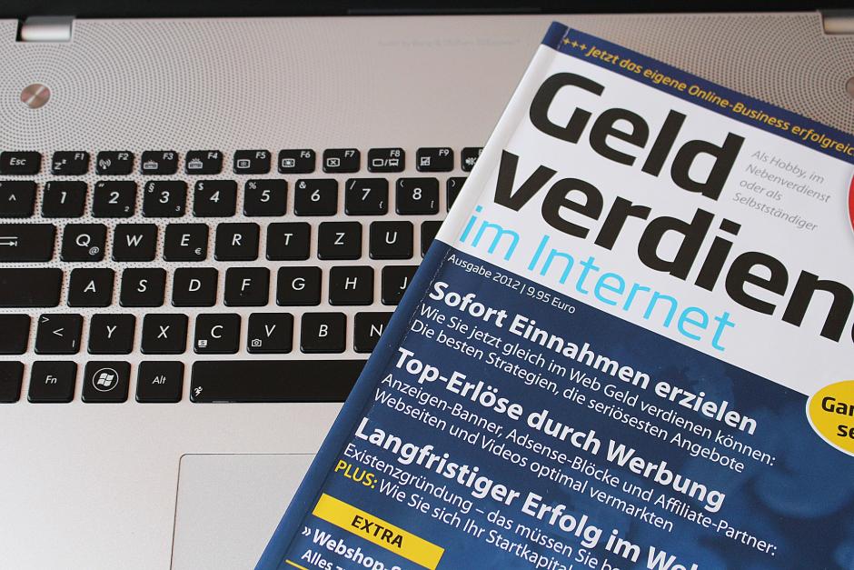 Geld verdienen im Internet - Bild von Csaba Nagy auf Pixabay