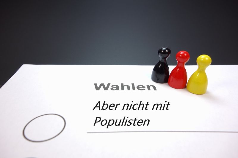 Wahlen - Aber nicht mit Populisten - Bild von Michael Schwarzenberger auf Pixabay